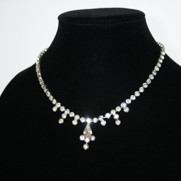 Beautiful vintage rhinestone necklace 16" - Picture 2 of 5